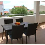 Apartment And Janja Primosten
