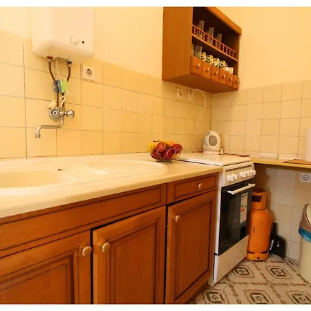 And Janja Апартаменты Примоштен