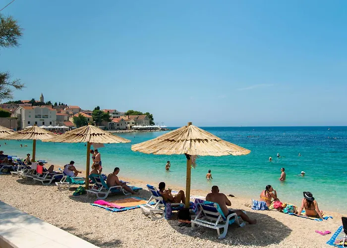 Apartment And Janja *