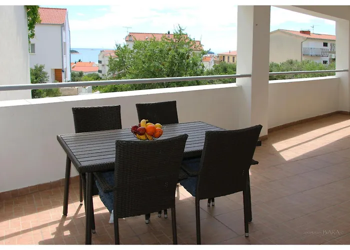 Apartment And Janja Primosten