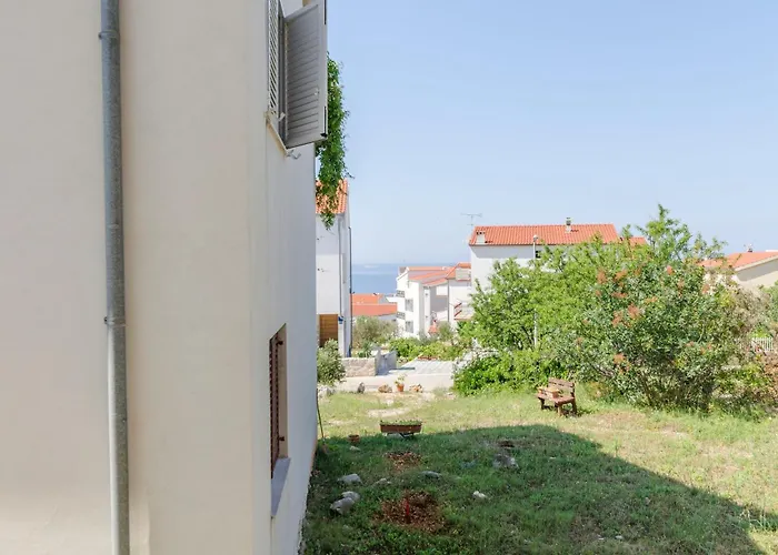 Apartment And Janja Primosten