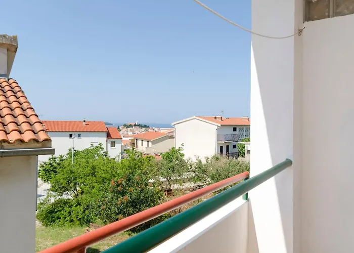 And Janja Apartment Primosten